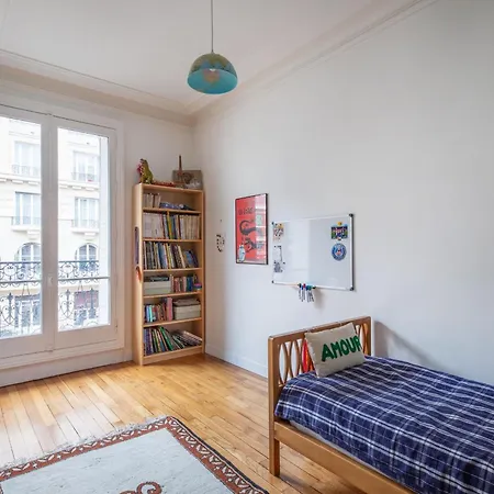 Apartment Beautiful 3-bedroom Near Seine River, 16, By Easyflat Paris